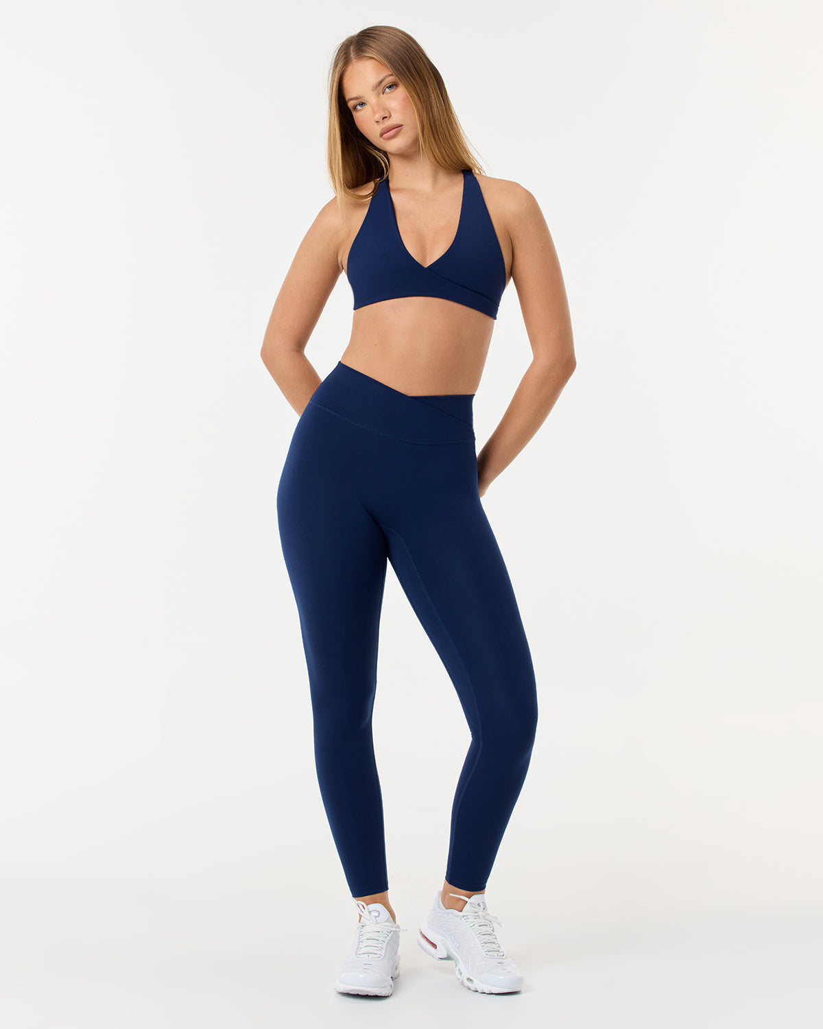 Sierra Crop | Midnight Mood