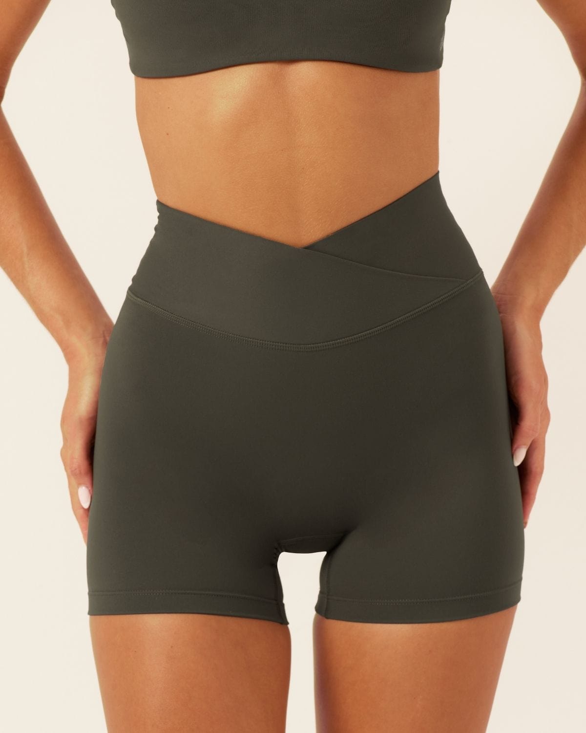Crossover Shorts 5" | Deep Olive