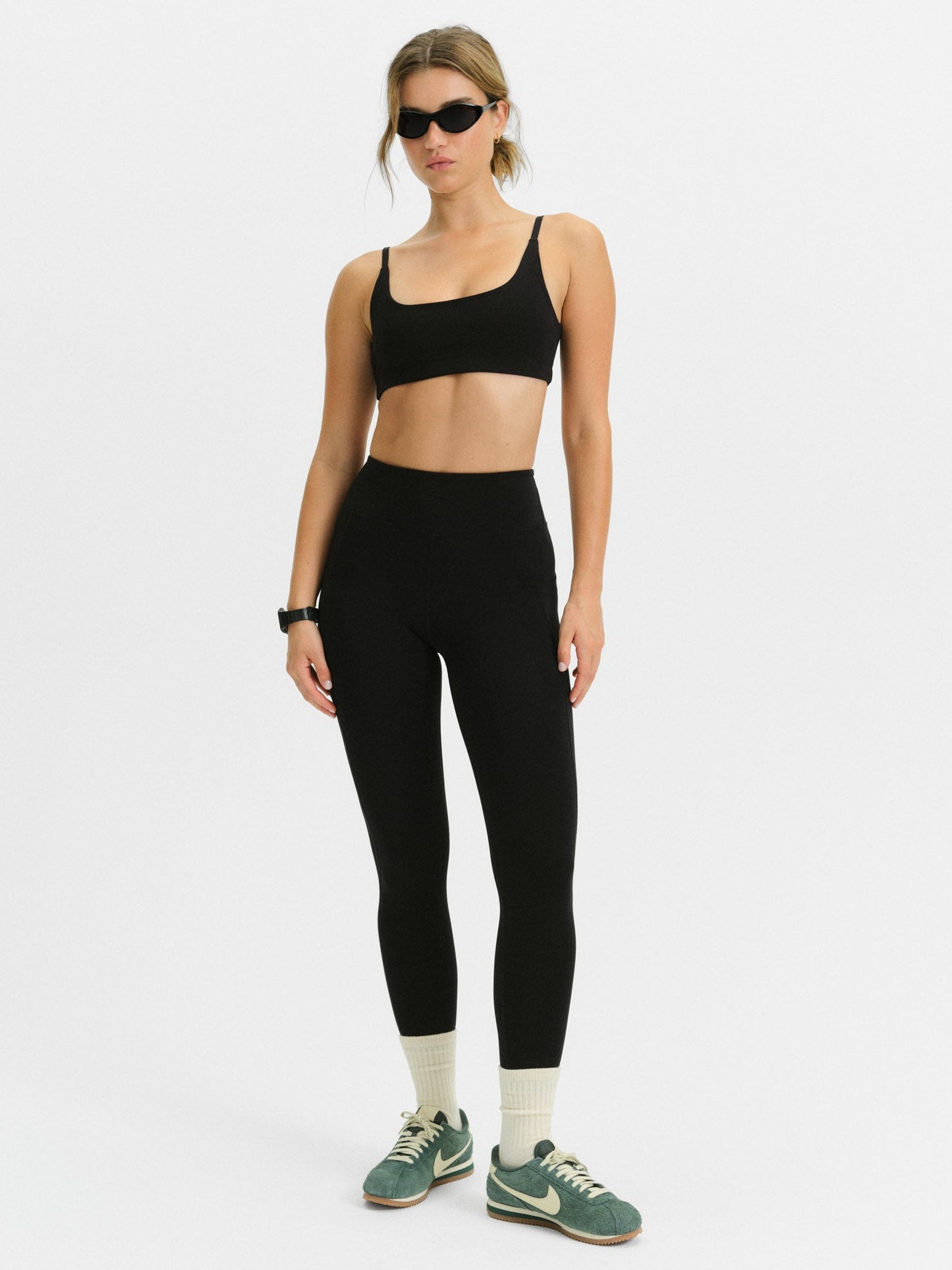 Stretch Scoop Bra - Black