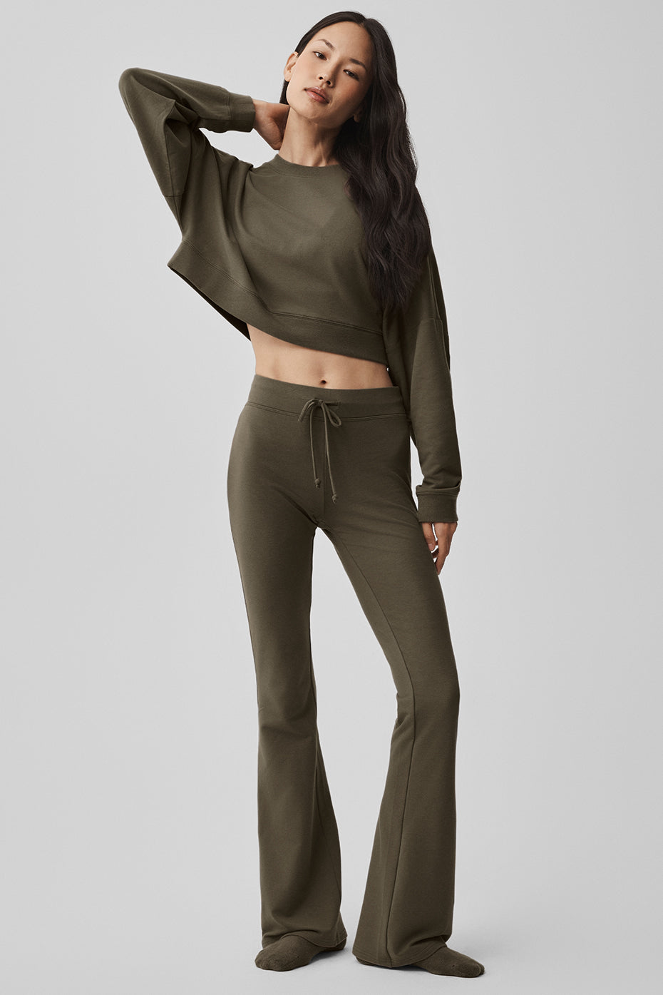 Cropped Sway Crew Neck Pullover - Matcha Mood